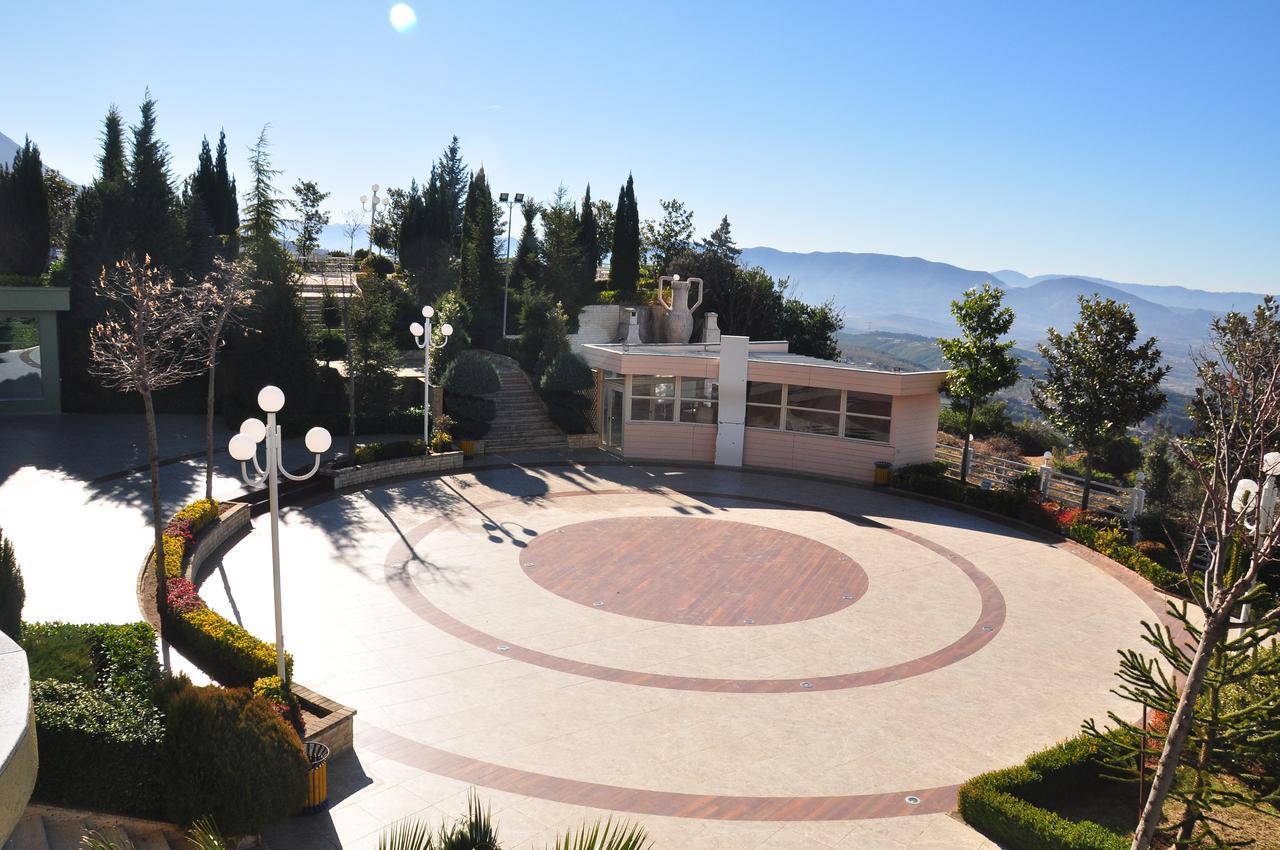 Dajti Park Resort Priska e Madhe Esterno foto
